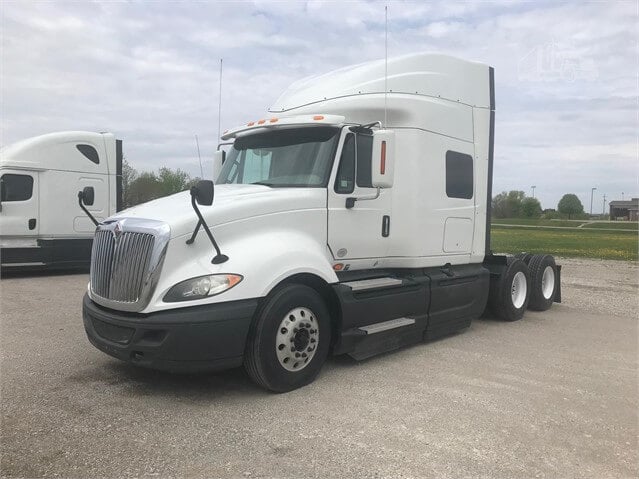 2015 FREIGHTLINER CASCADIA 125